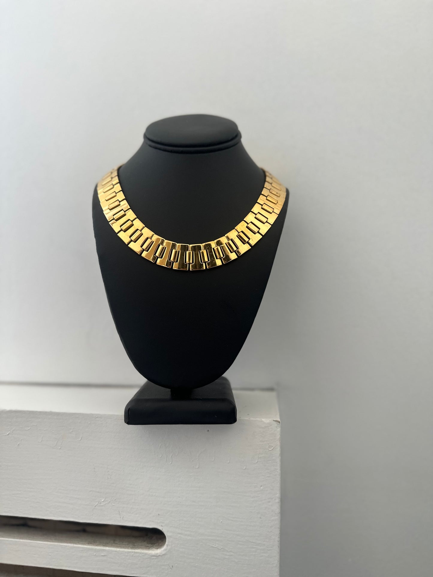 Gold Link Collar Necklace