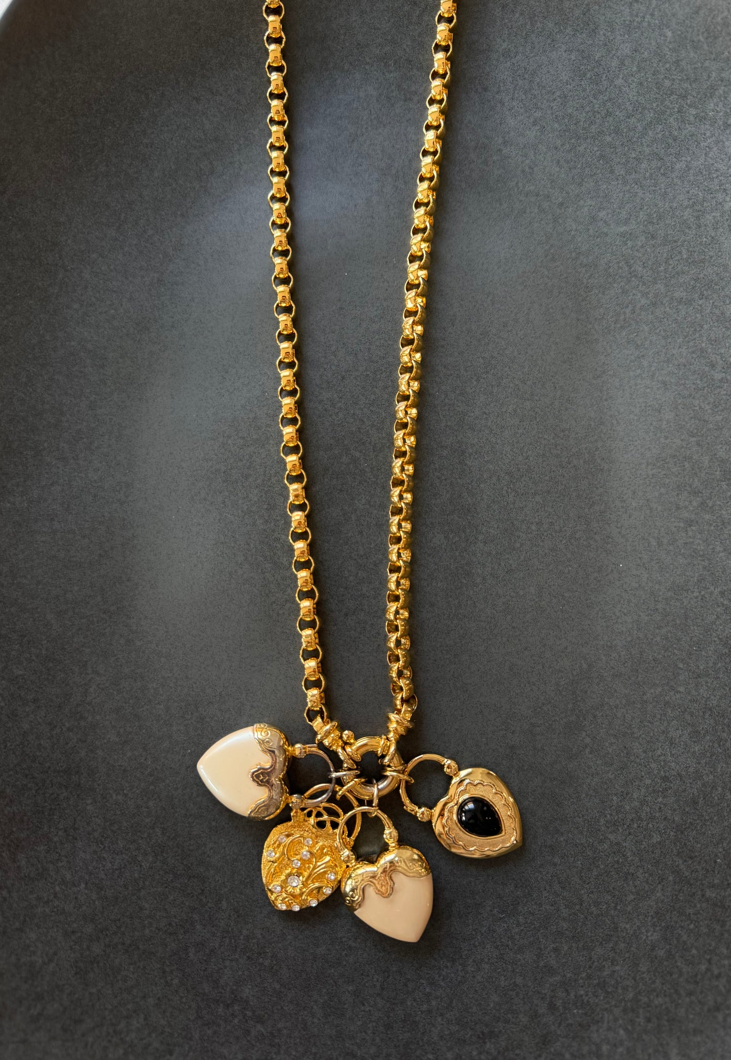 Vintage Joan Rivers Gold Tone Rolo Chain Heart Lock Charm Necklace With 4 Charm