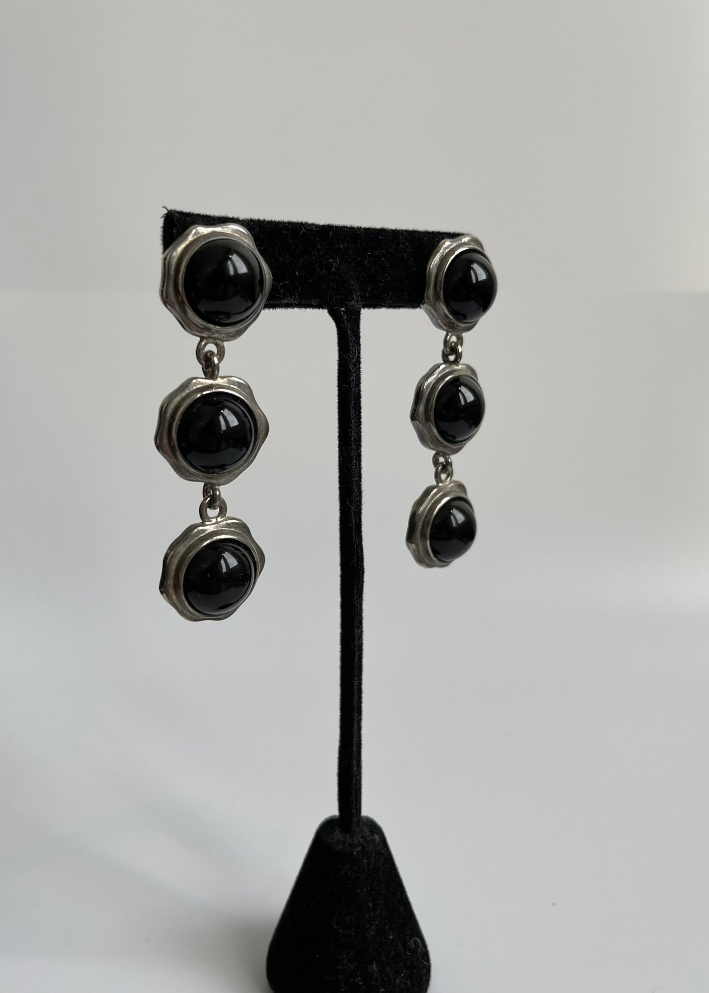 Black Circle Hanging Earrings