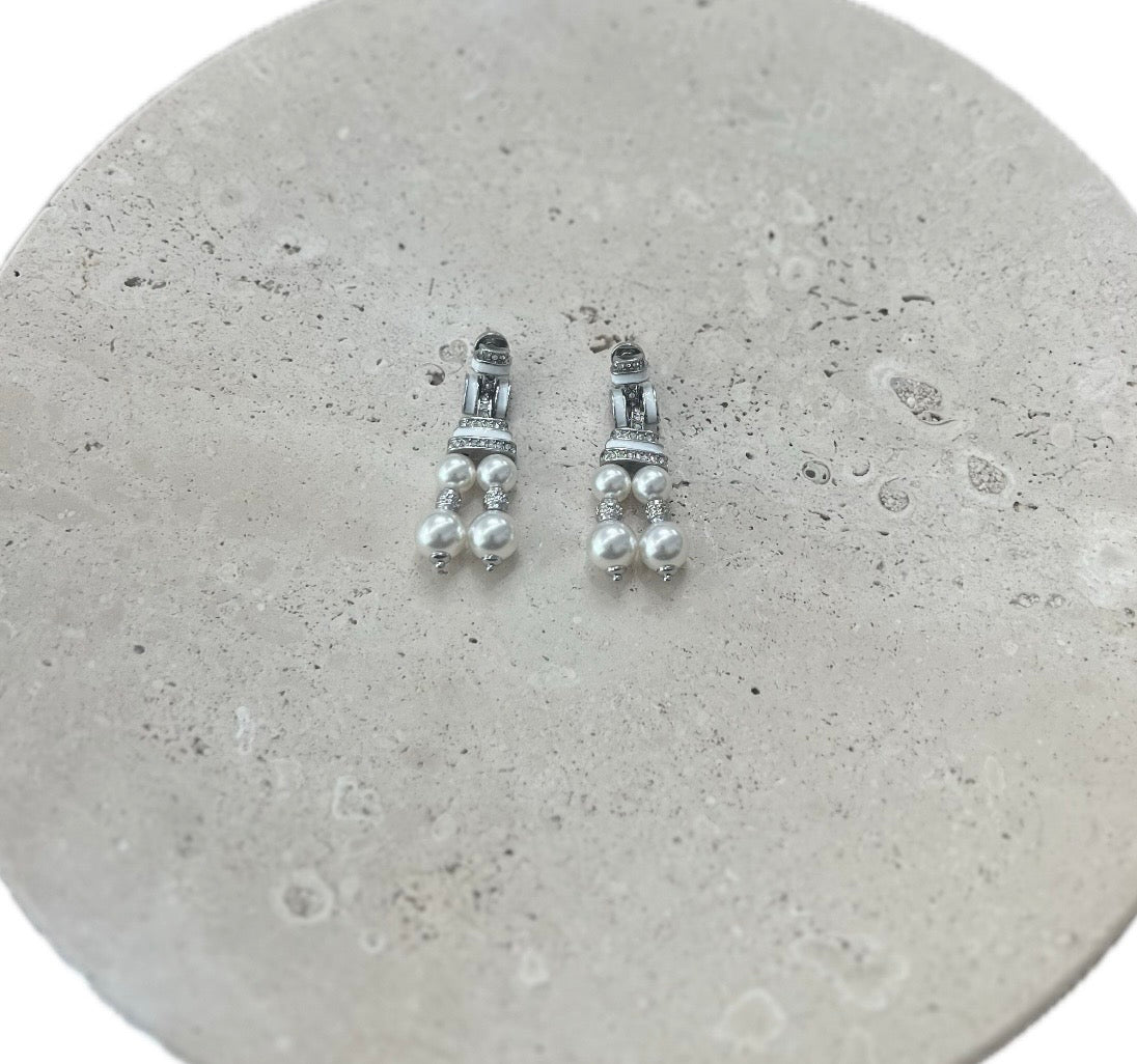 Pearl And Diamond Hanging Earrings