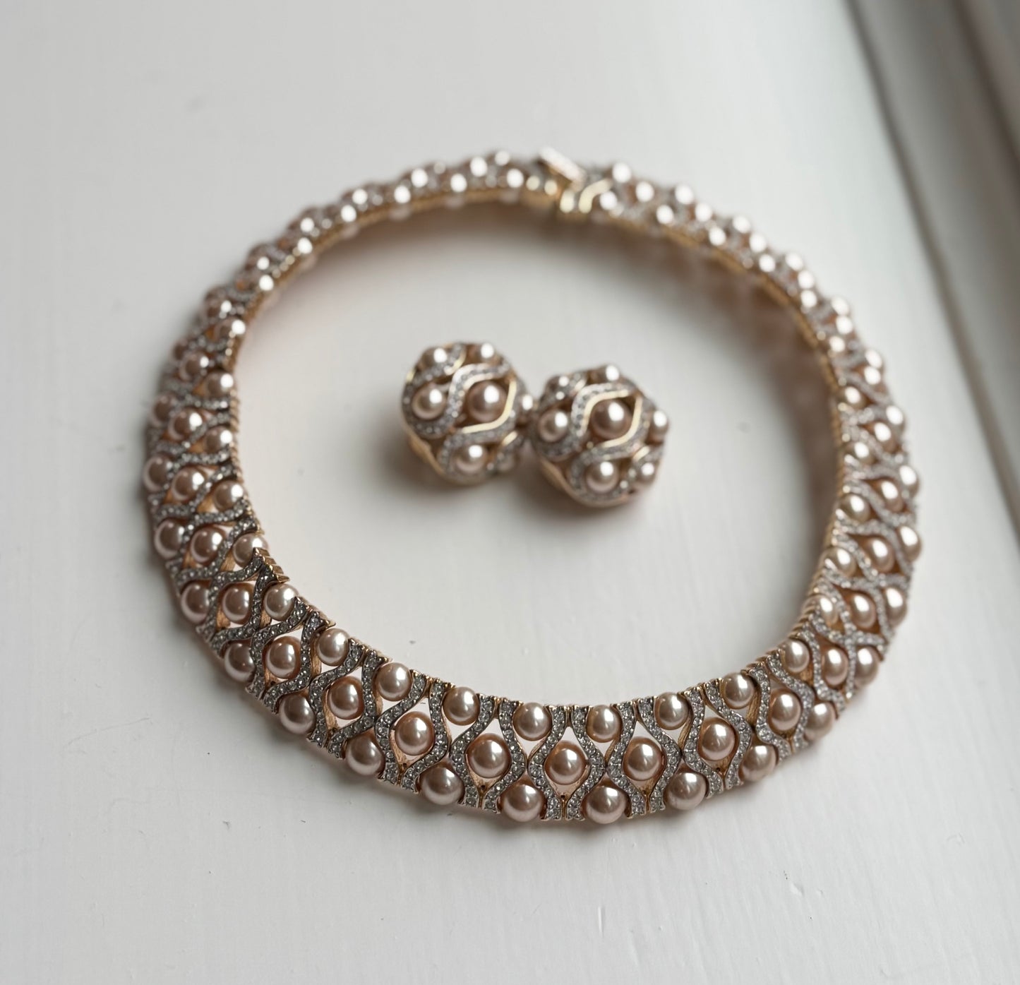 *Earrings Only* Vintage Pearl Clip Back