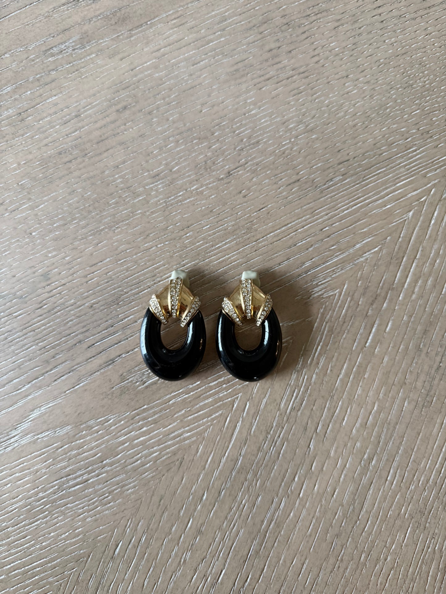 Signed Ciner Black Enamel Door Knocker Clip On Earrings