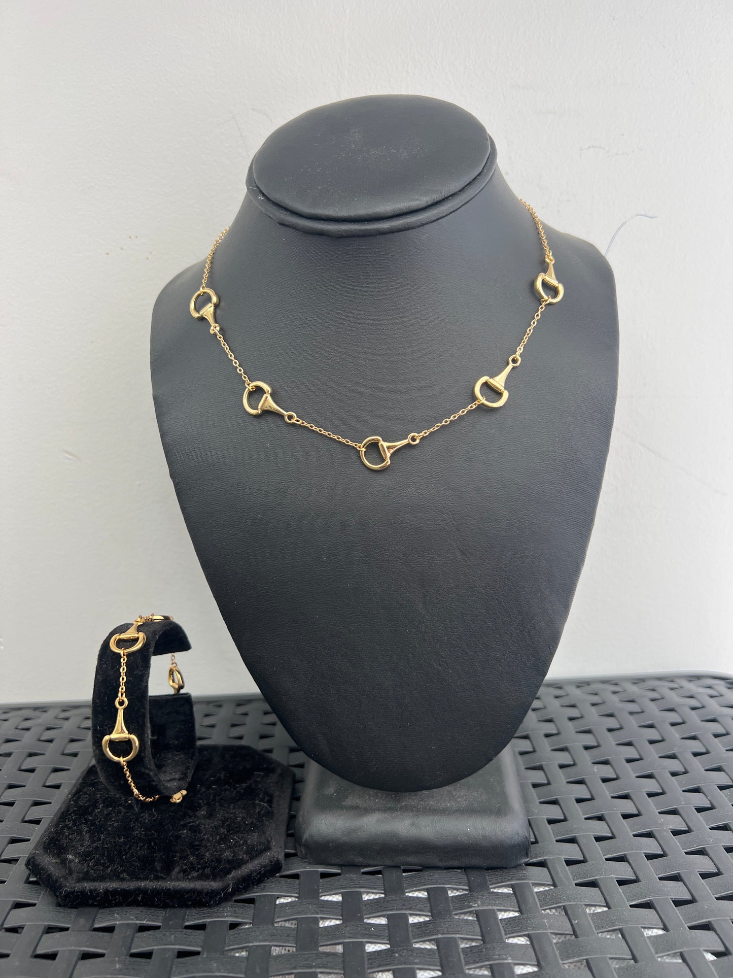 Horsebit Matching Necklace And Bracelet Set
