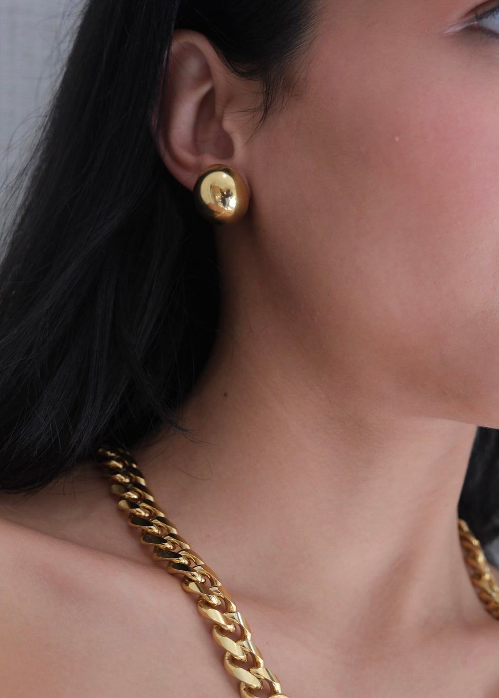 Gold Small Circle Earrings