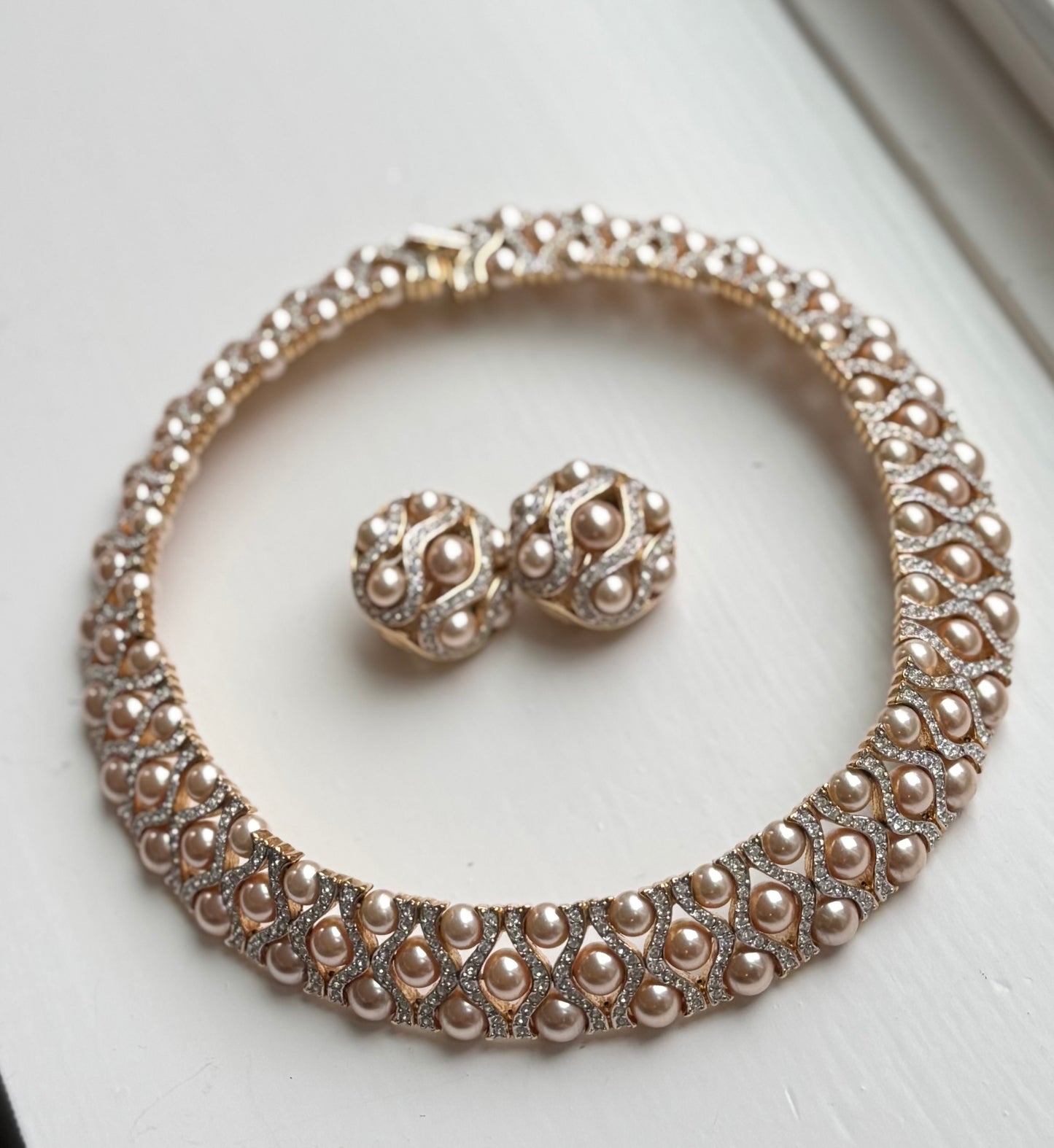 *Earrings Only* Vintage Pearl Clip Back