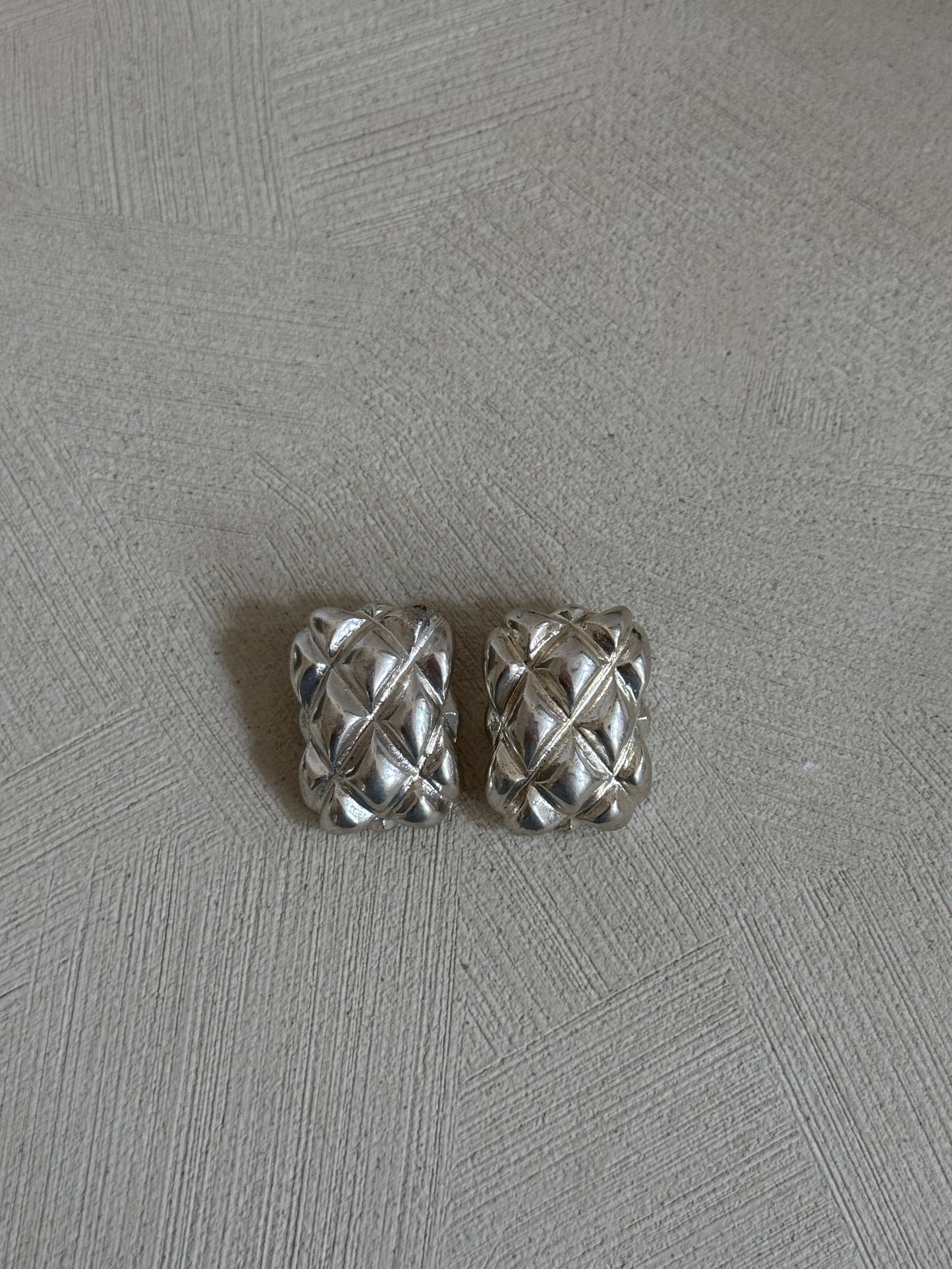 Vintage Silver Tone Quilted Clip On Earrings