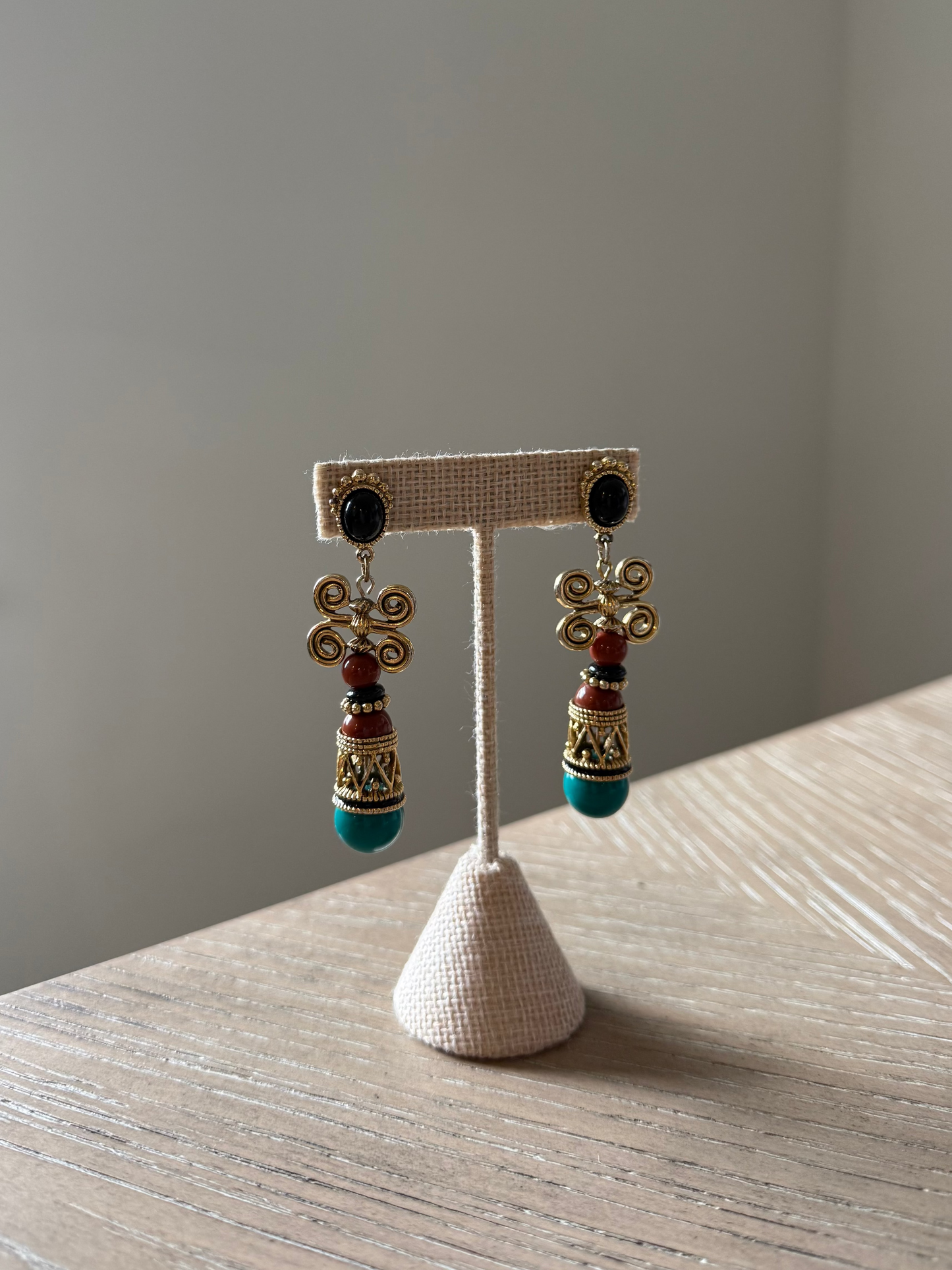 Vintage Gold Tone Etruscan Style Vintage Statement Dangle Drop Earrings