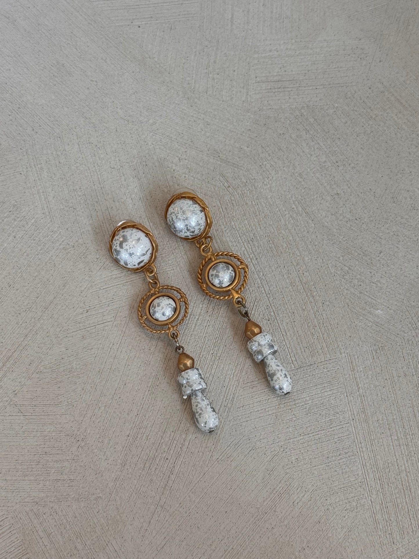 Gold and Pearl Hanging Earring