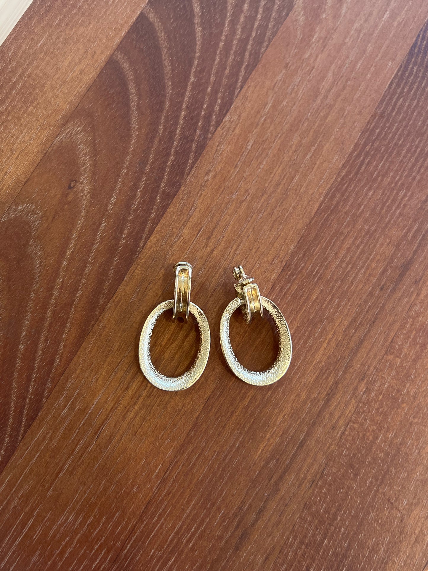 Brushed Gold Oval Hanging Earring
