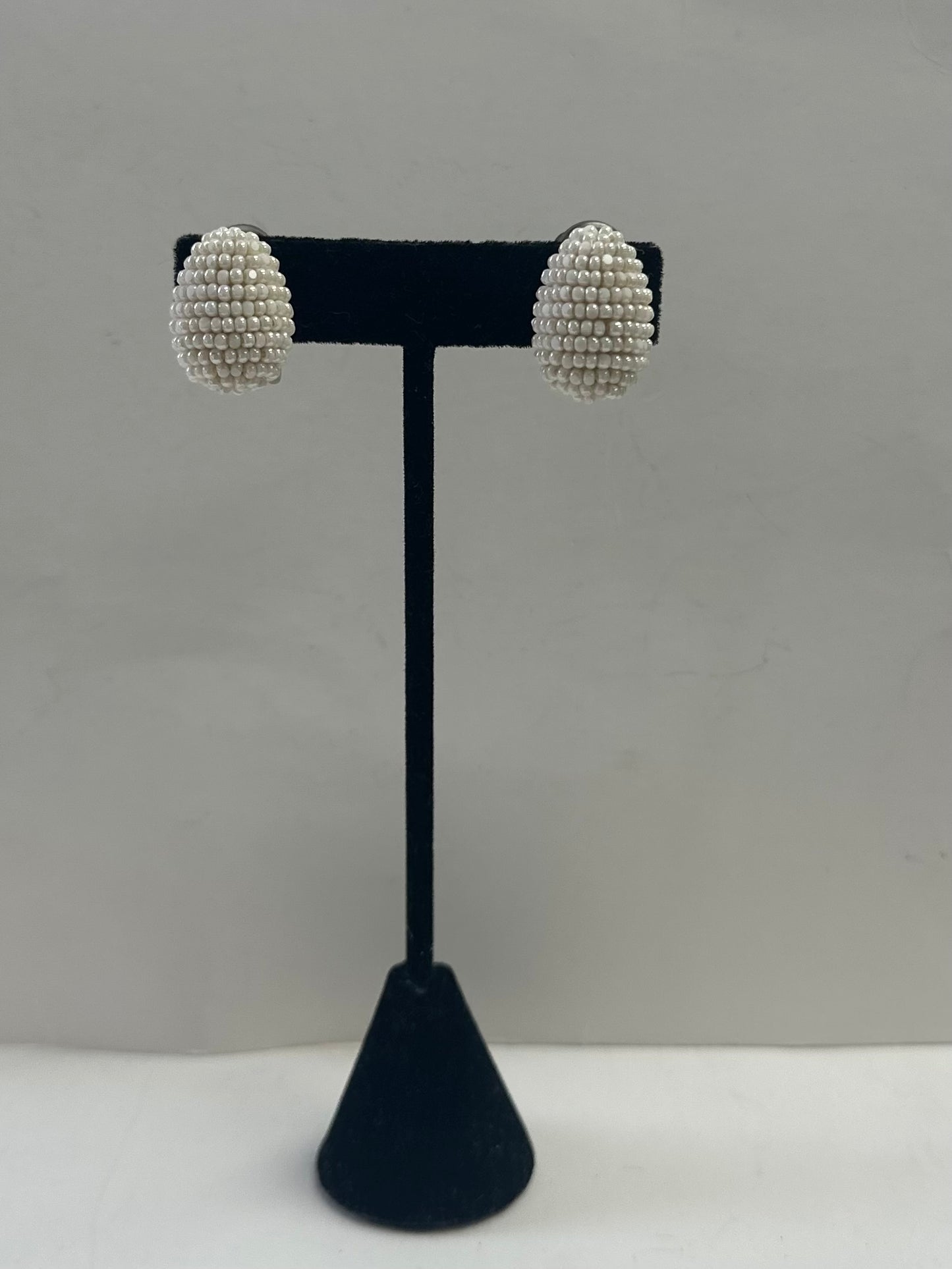 Oscar Beaded White Earring