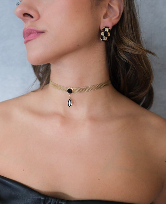 Vintage Mesh Choker With Onyx Pendant