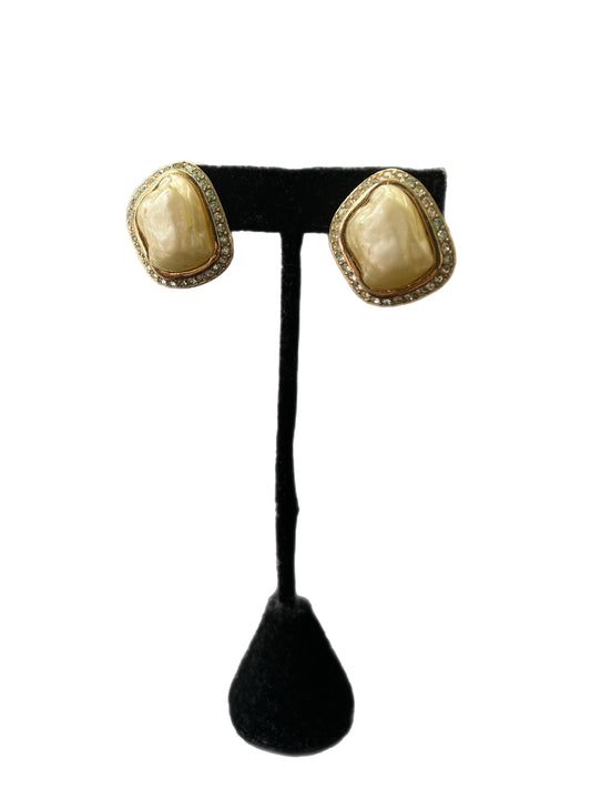 Vintage Ciner Gold Pearl & Rhinestone Earrings