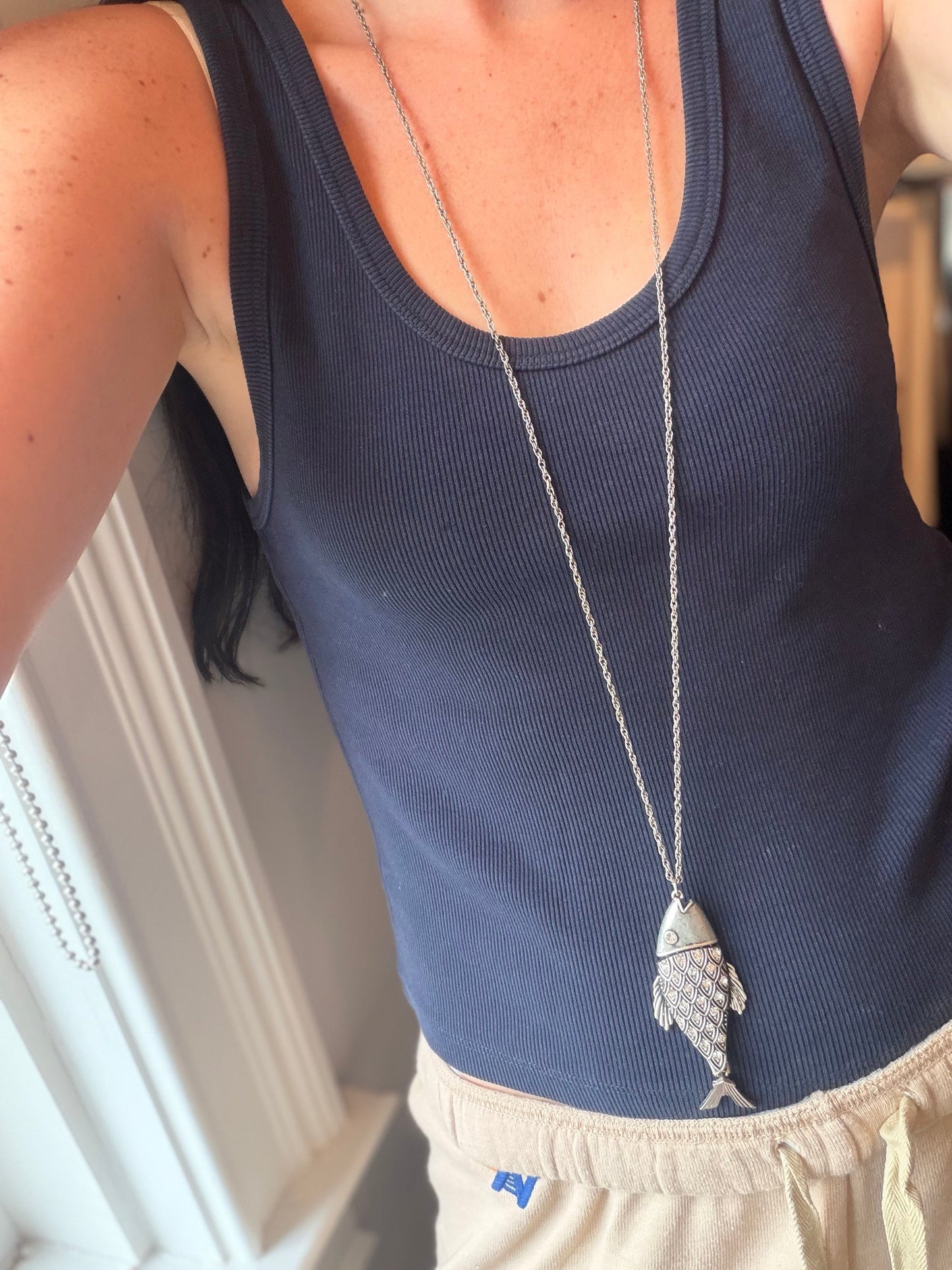 Silver Rhinestone Pendant Necklace