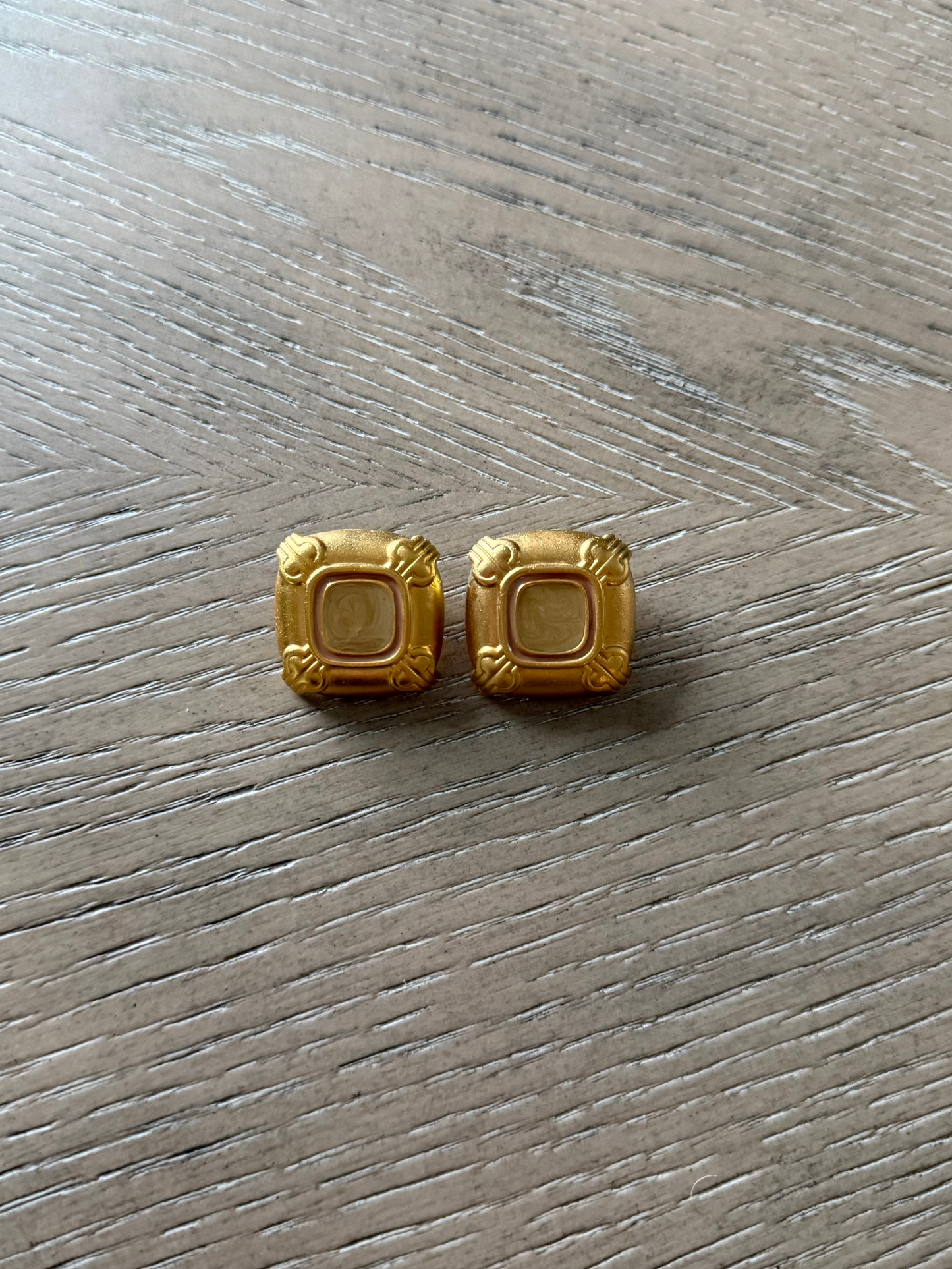 Vintage Matte Gold Beige Enamel Square Clip On Earrings