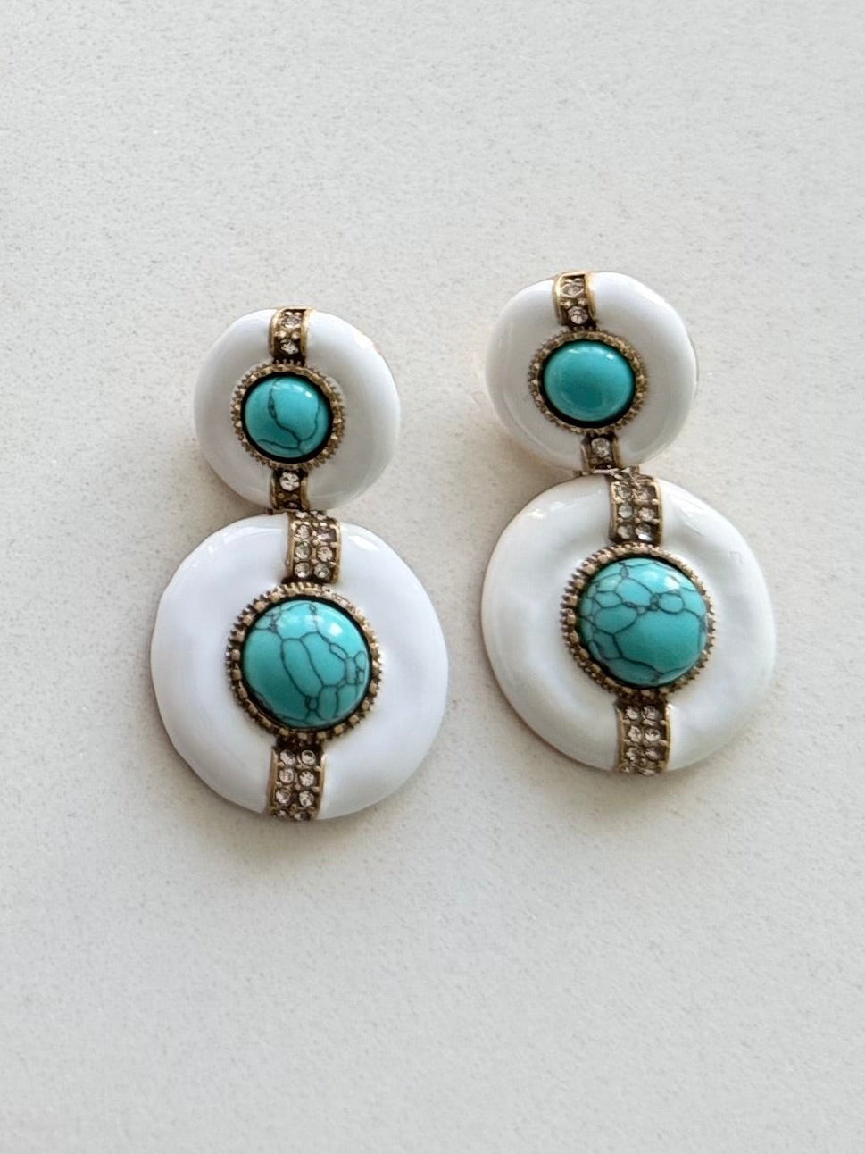 Vintage White Turquoise Earring Round Drop Rhinestone