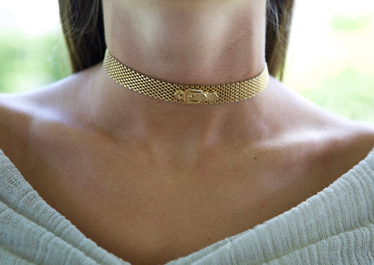 Vintage Buckle Gold Mesh Choker