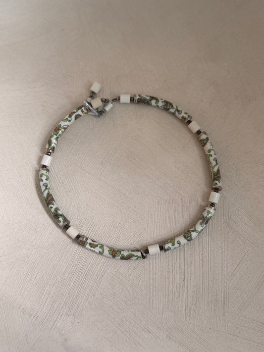 Green Floral Print Vintage Choker