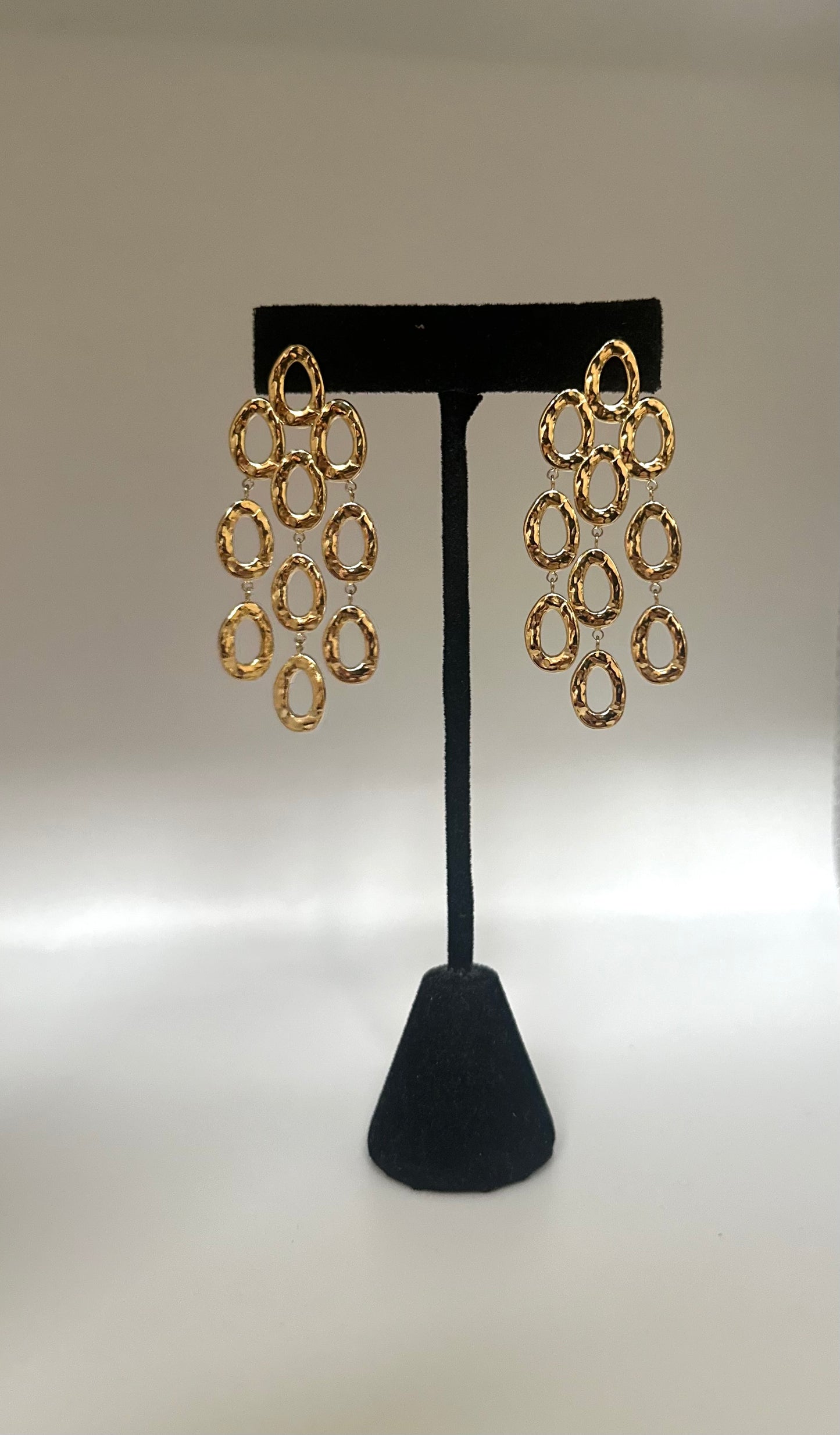 Loop Hanging Earrings