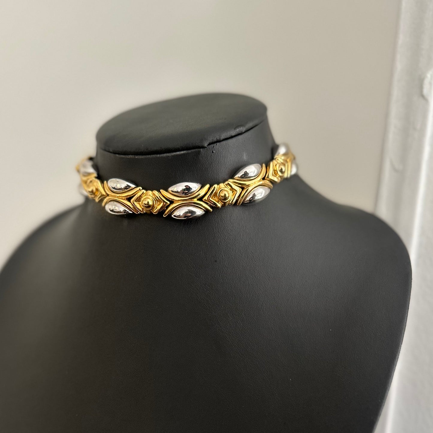 Vintage Two Tone Choker Necklace