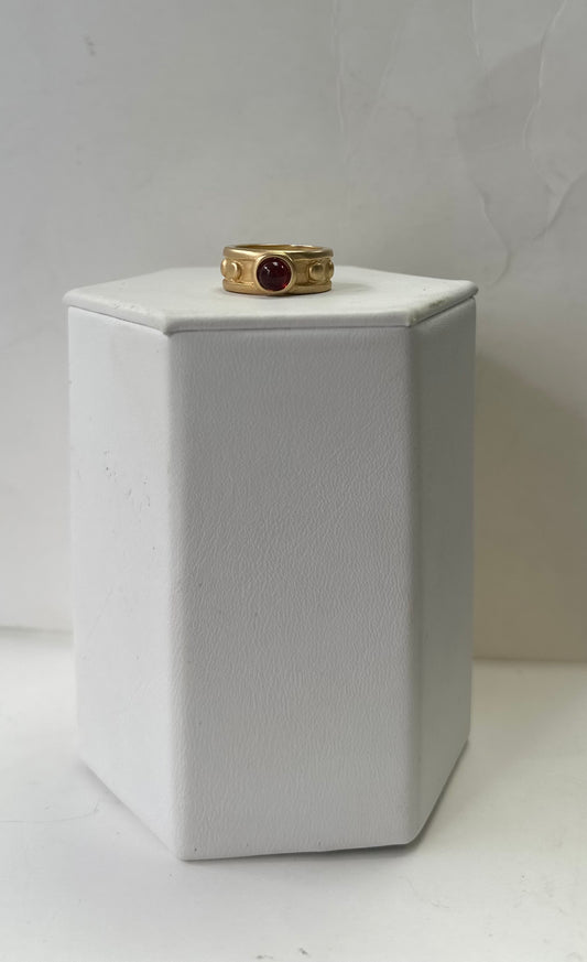 Vintage Ruby Colored Stone Ring