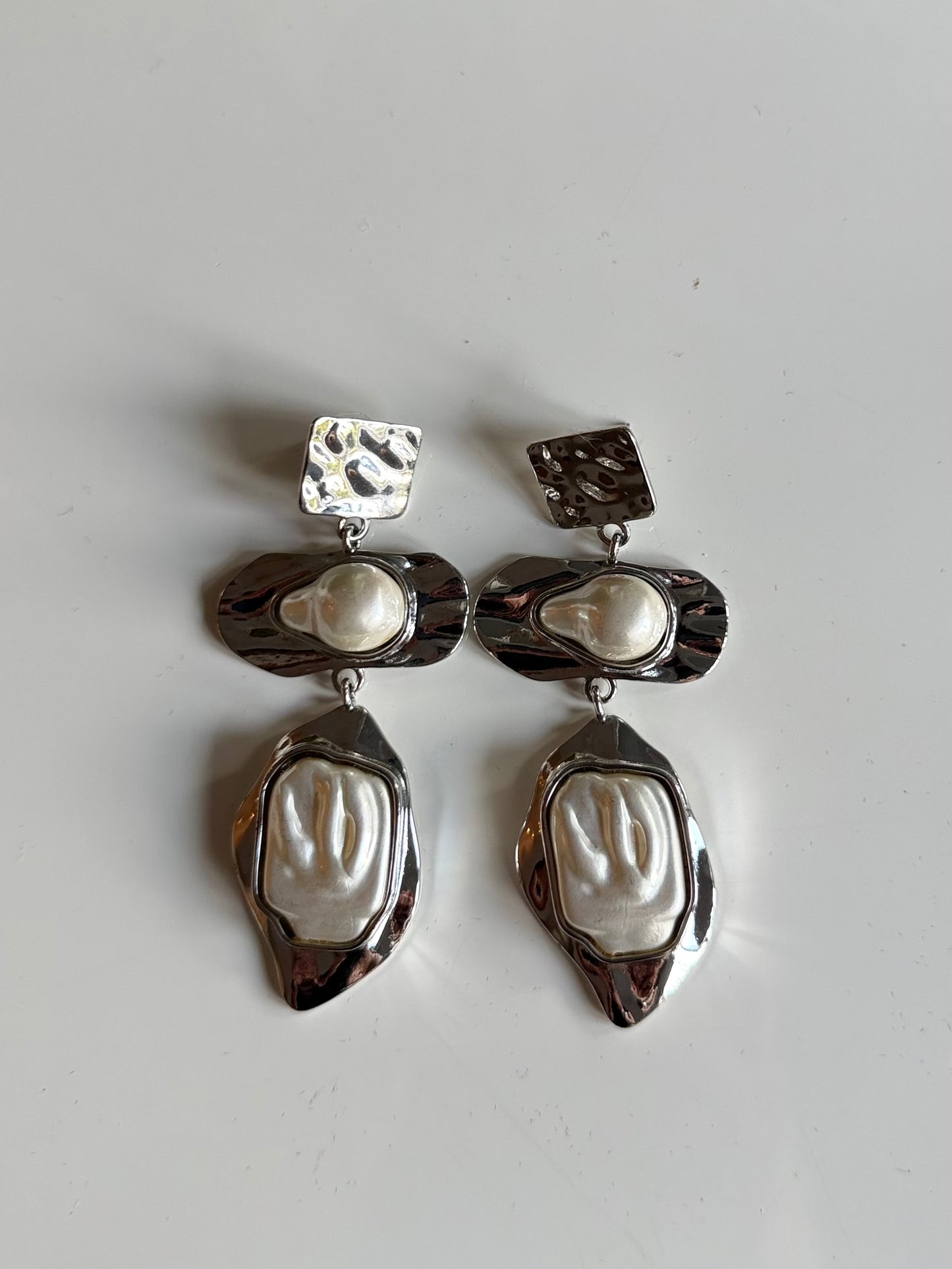 Silver and Pearl Hammered Earring