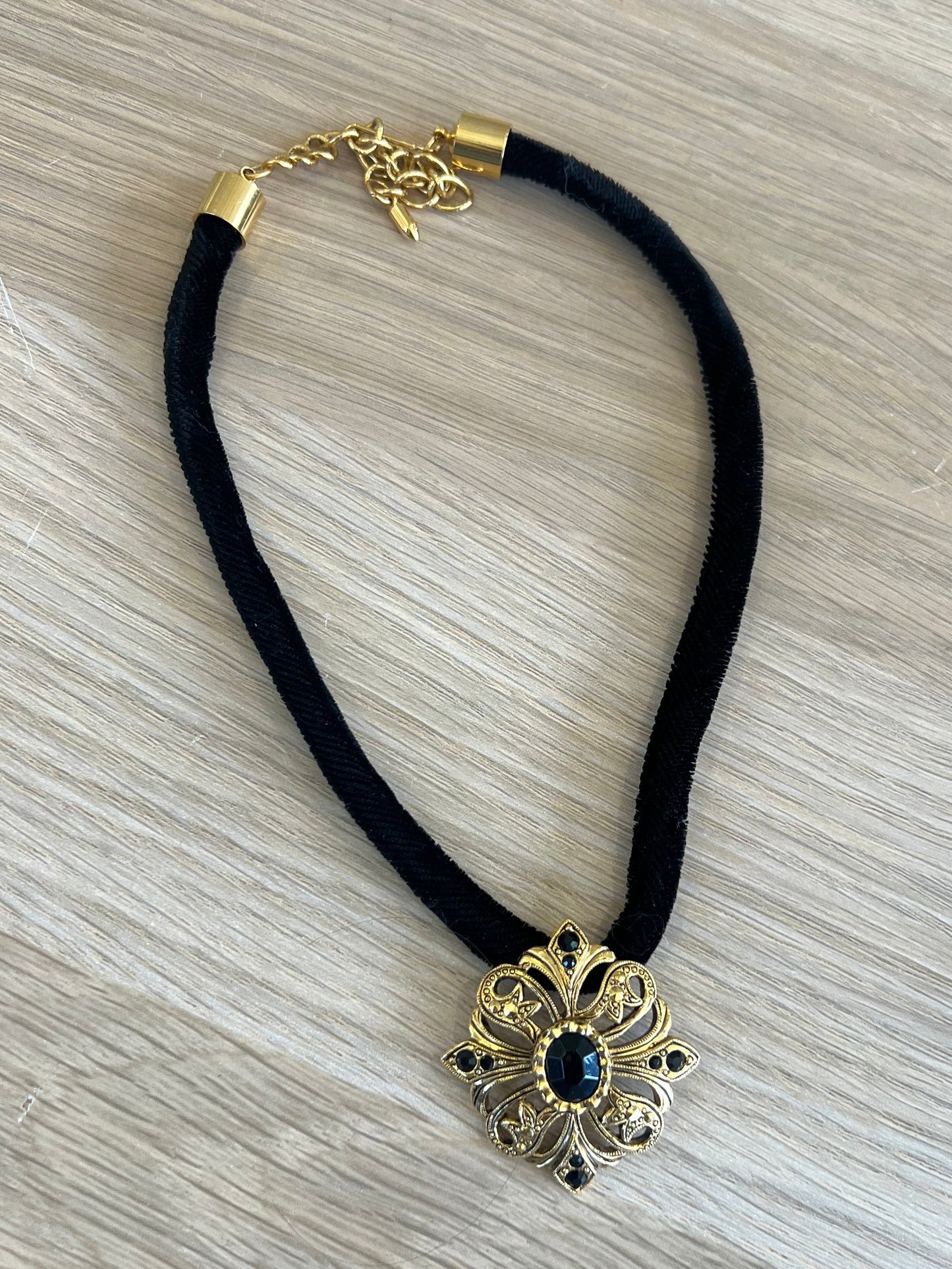 Vintage Black Rope With Pendant Necklace