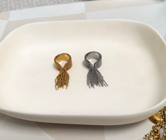 Tassel Chain Ring