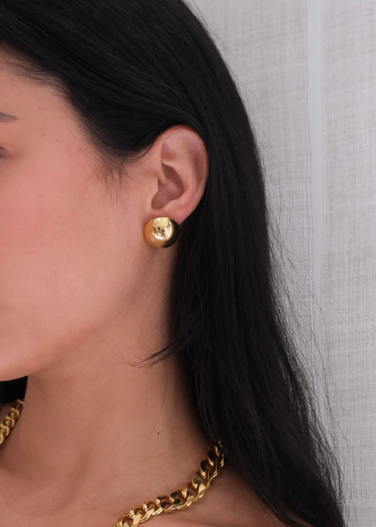 Gold Small Circle Earrings