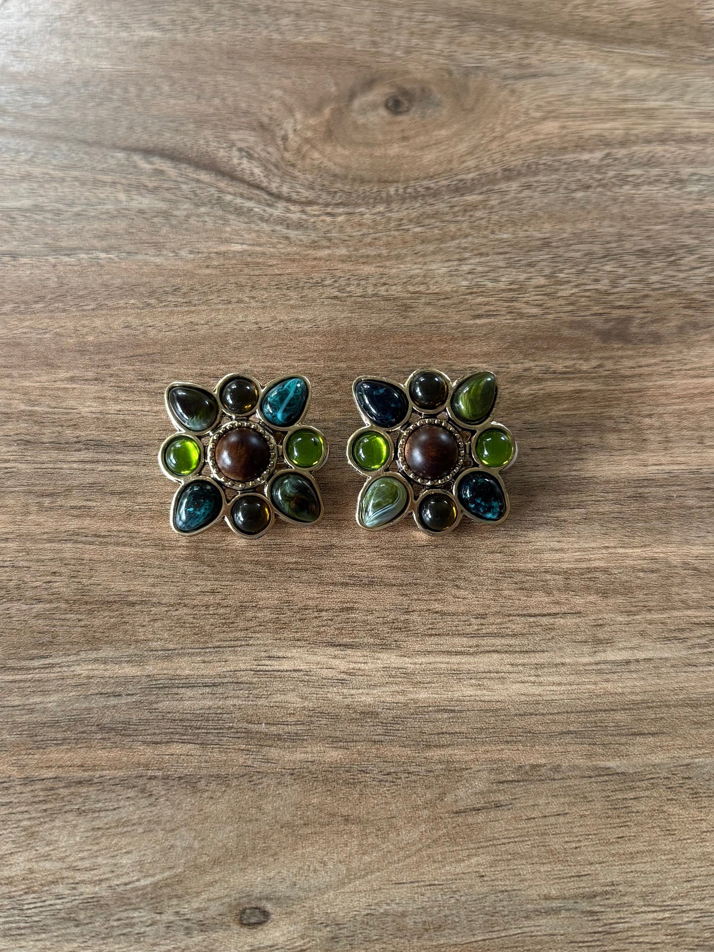 Vintage 1980's-90's Green Moghul Statement Clip Earrings