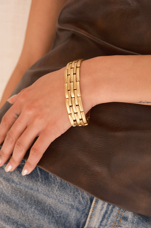 Gold Bar Link Bracelet