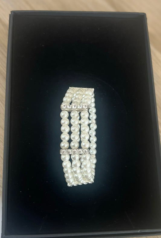 Pearl And Crystal Bracelet