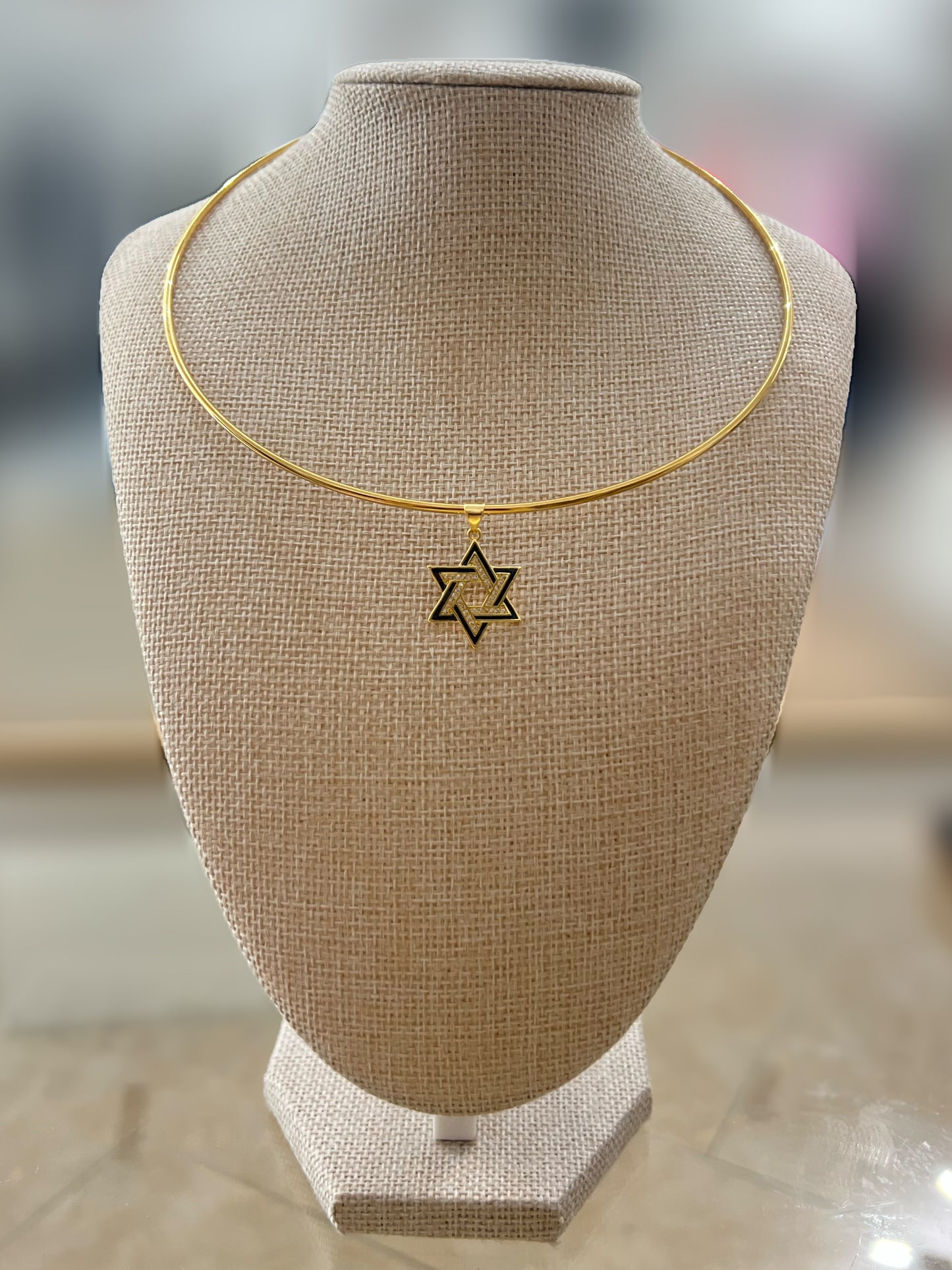 Jewish Star Wire Necklace
