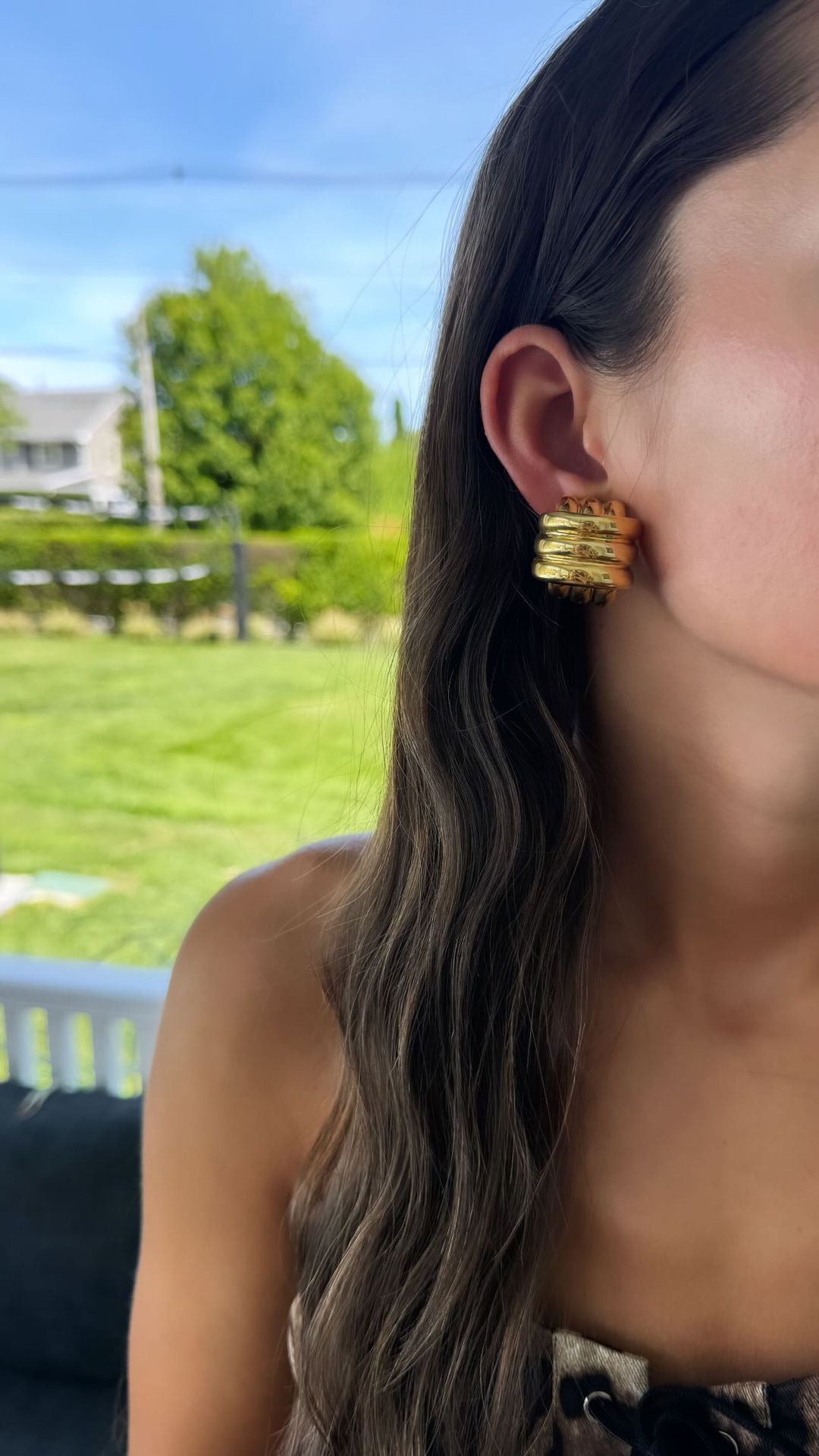 Vintage Gold Ribbed Earrings