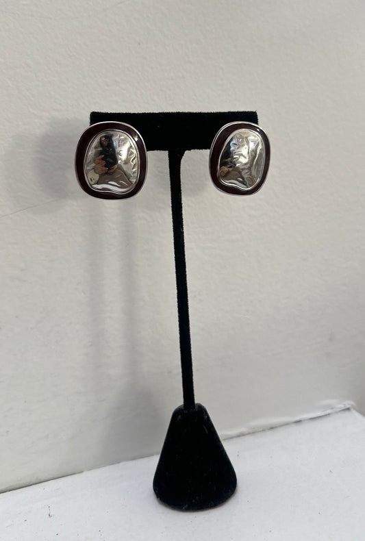 Silver and Brown Hammered Earring