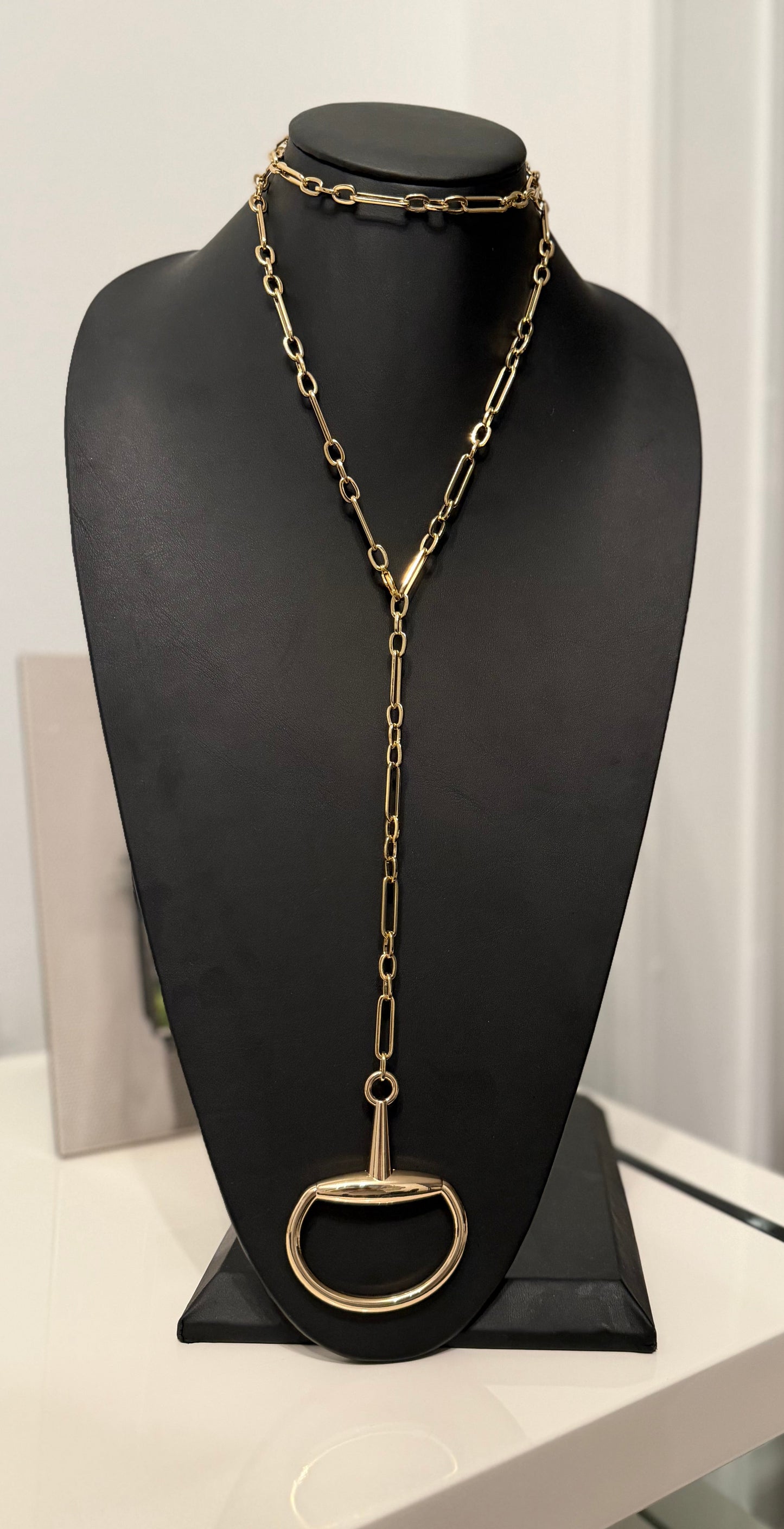 Horsebit Long Necklace