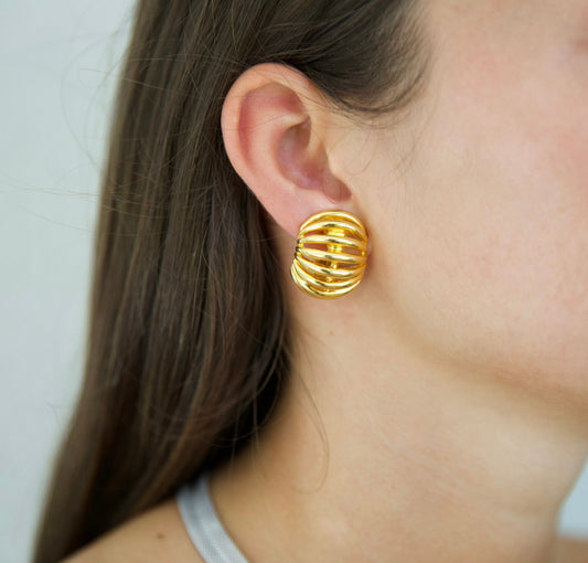 Vintage Shell Earrings