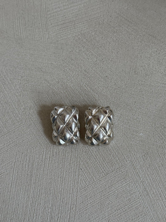 Vintage Silver Tone Quilted Clip On Earrings