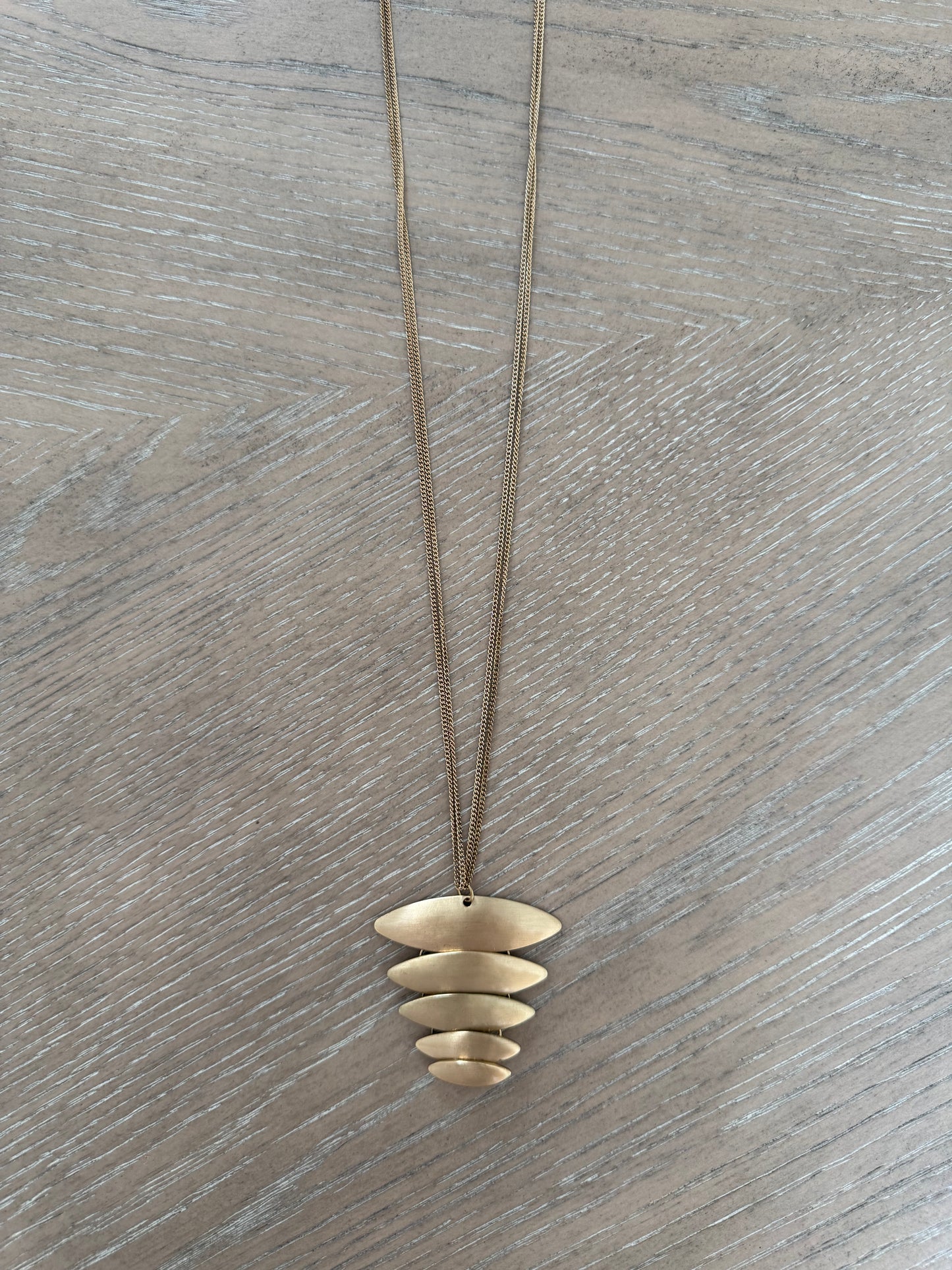 Vintage Gold Pendant Necklace