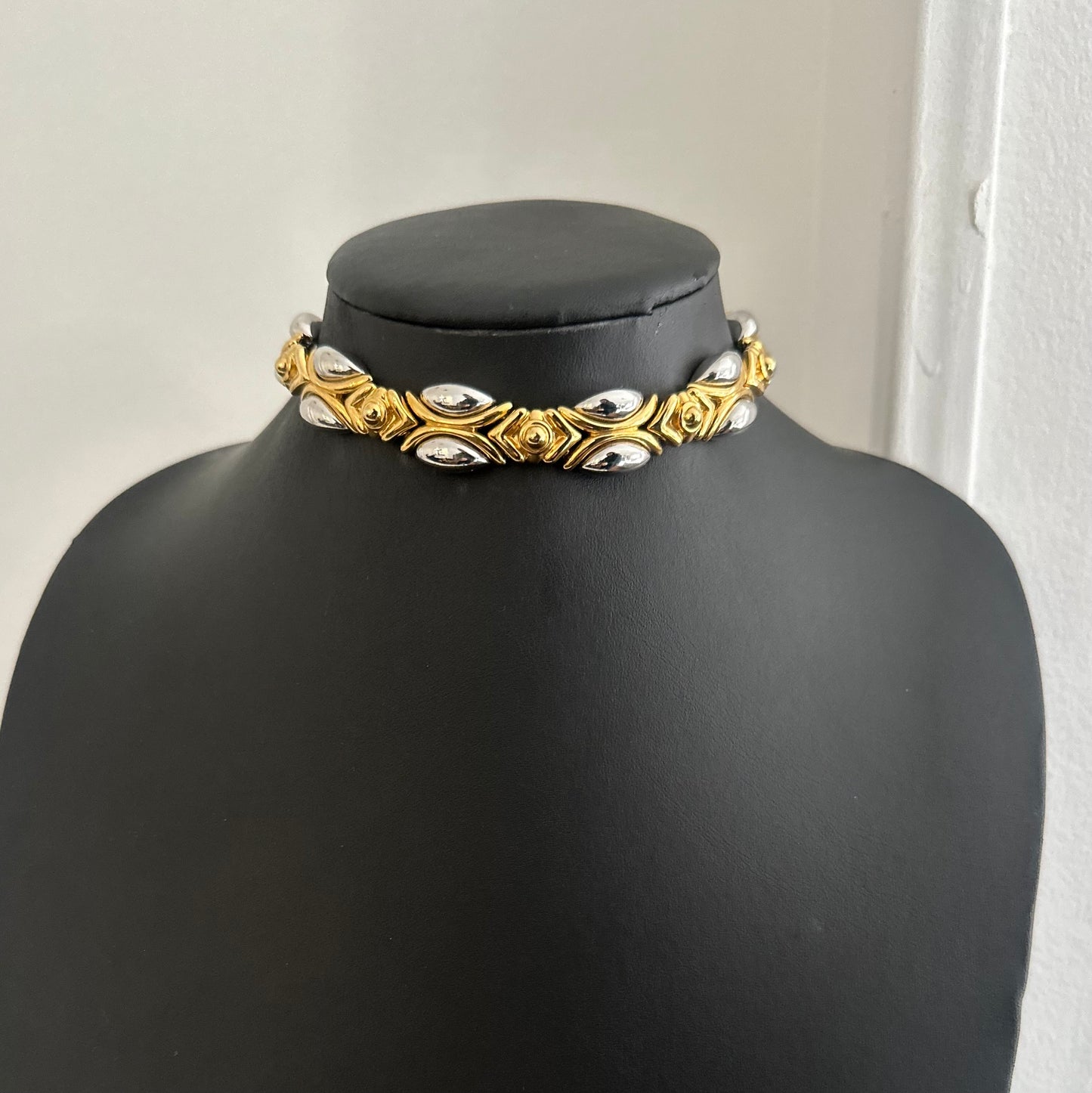 Vintage Two Tone Choker Necklace