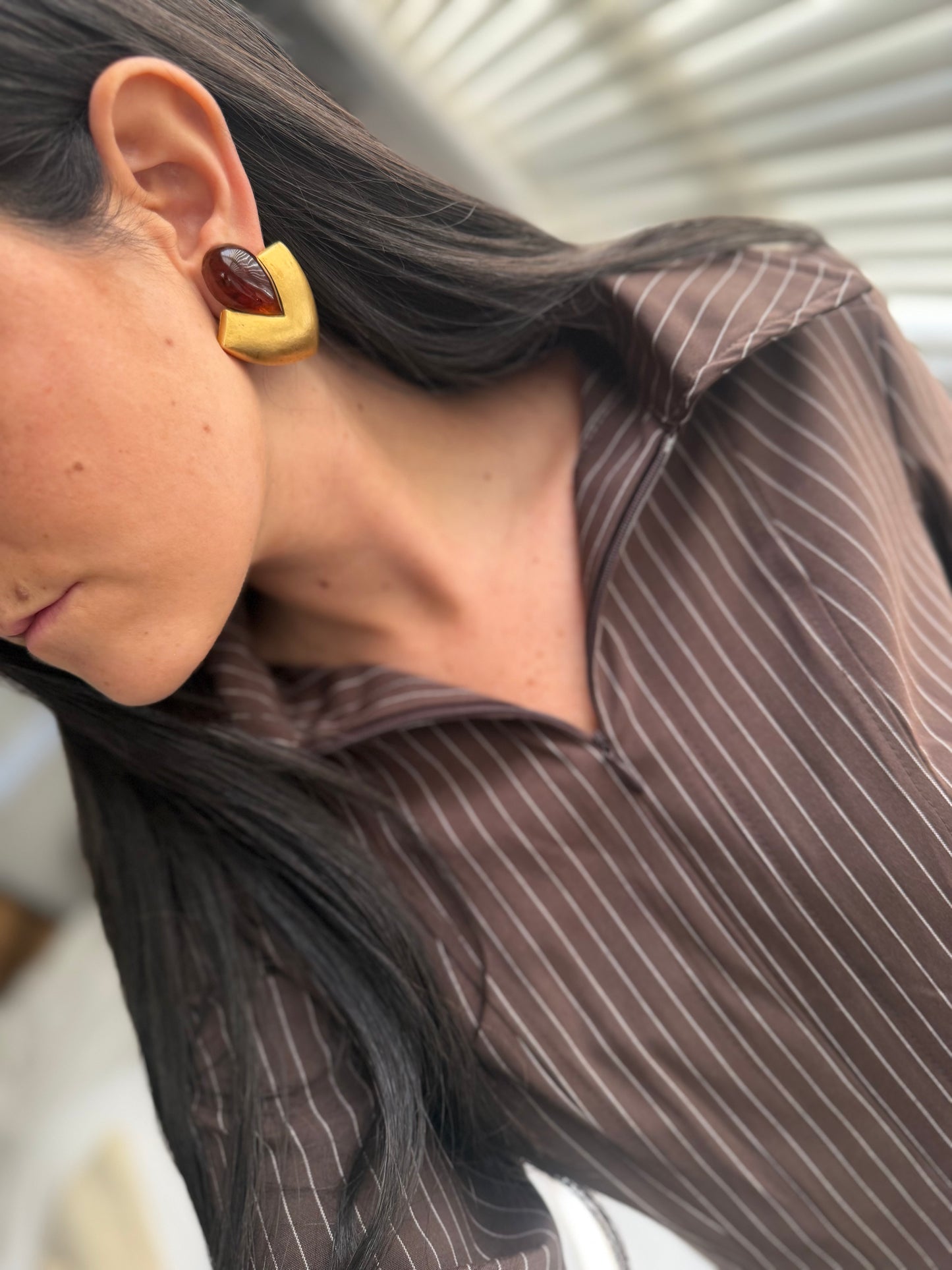 Vintage Chunky Gold Tone Brown Clip On Earrings