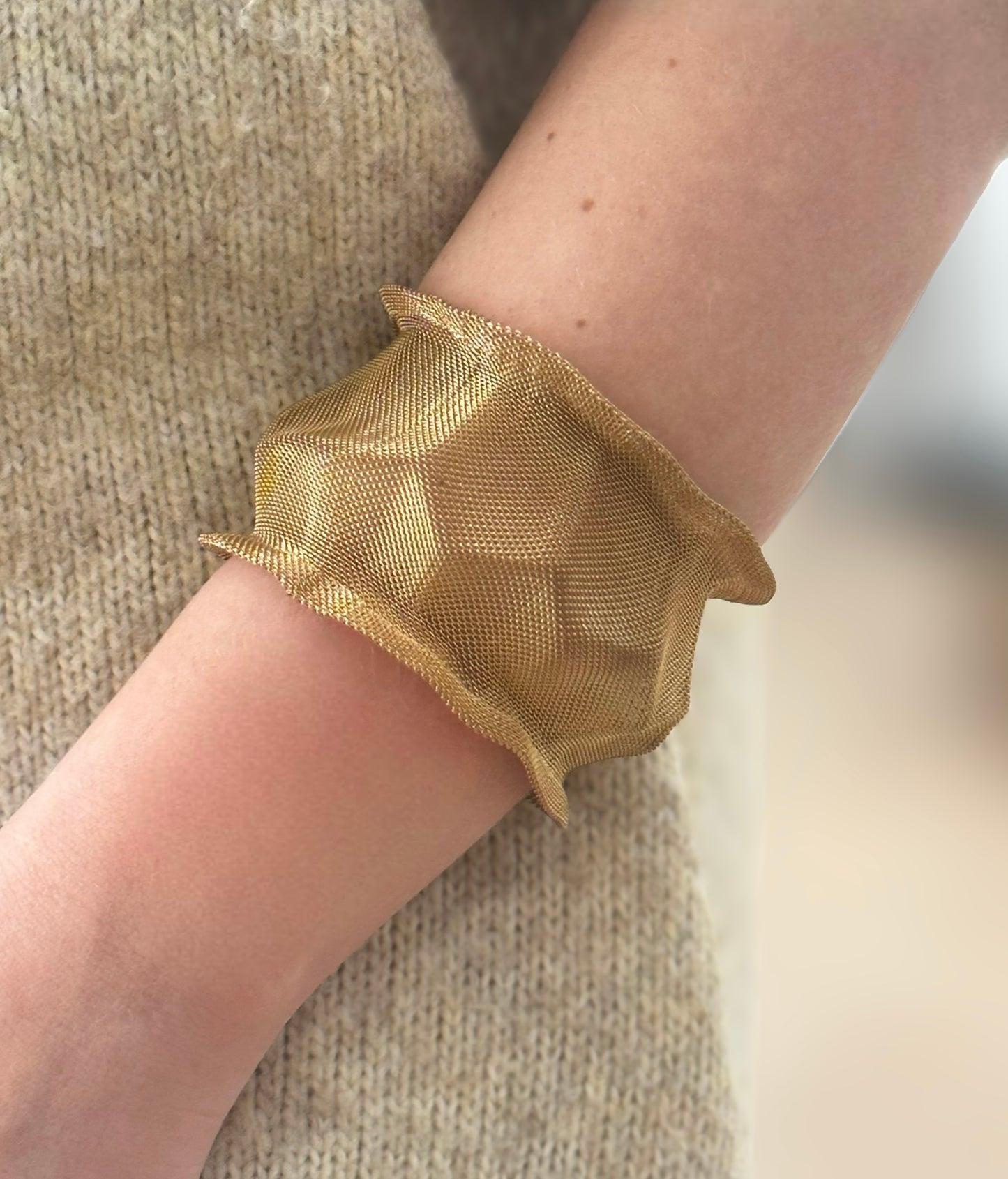 Mesh Gold Hammered Cuff