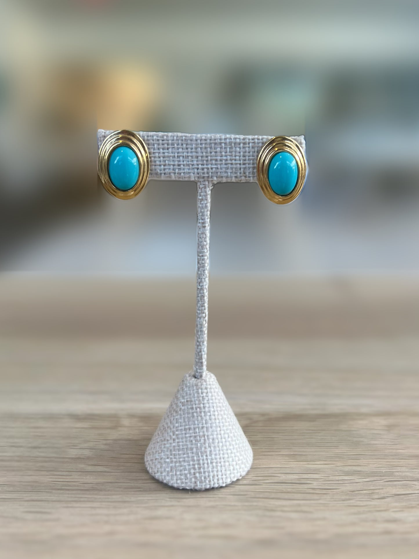Gold Bezeled Turquoise Earring