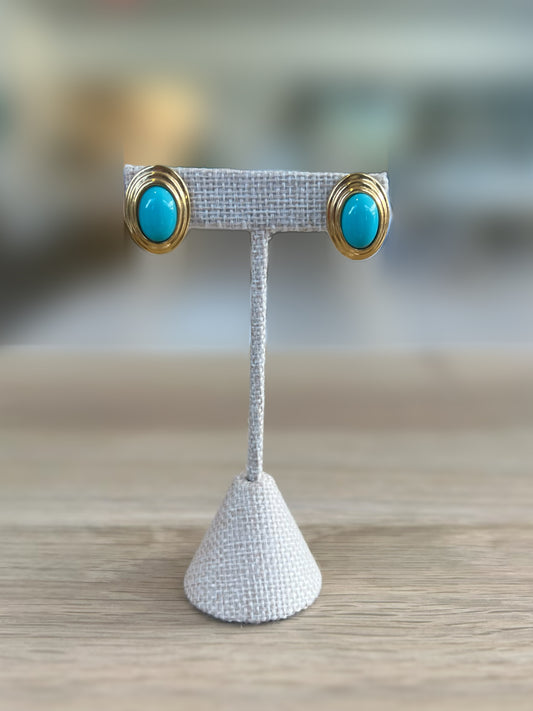 Gold Bezeled Turquoise Earring