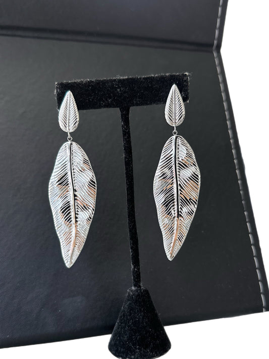 Silver Leaf Hanging Earrings