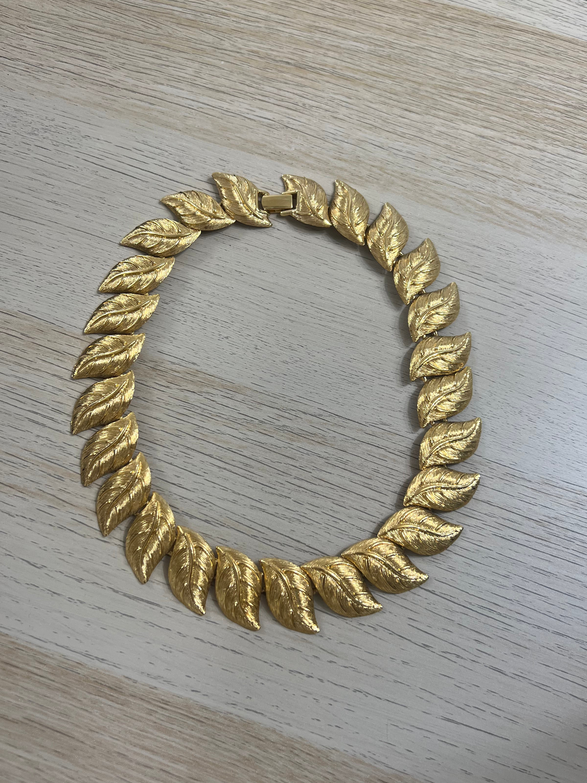 Vintage Gold Leaf Choker Necklace