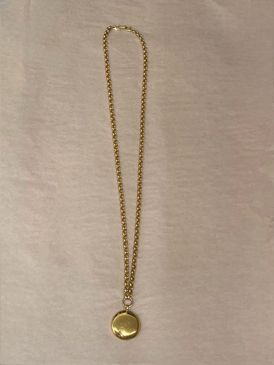 Gold Round Pendant Chained Necklace