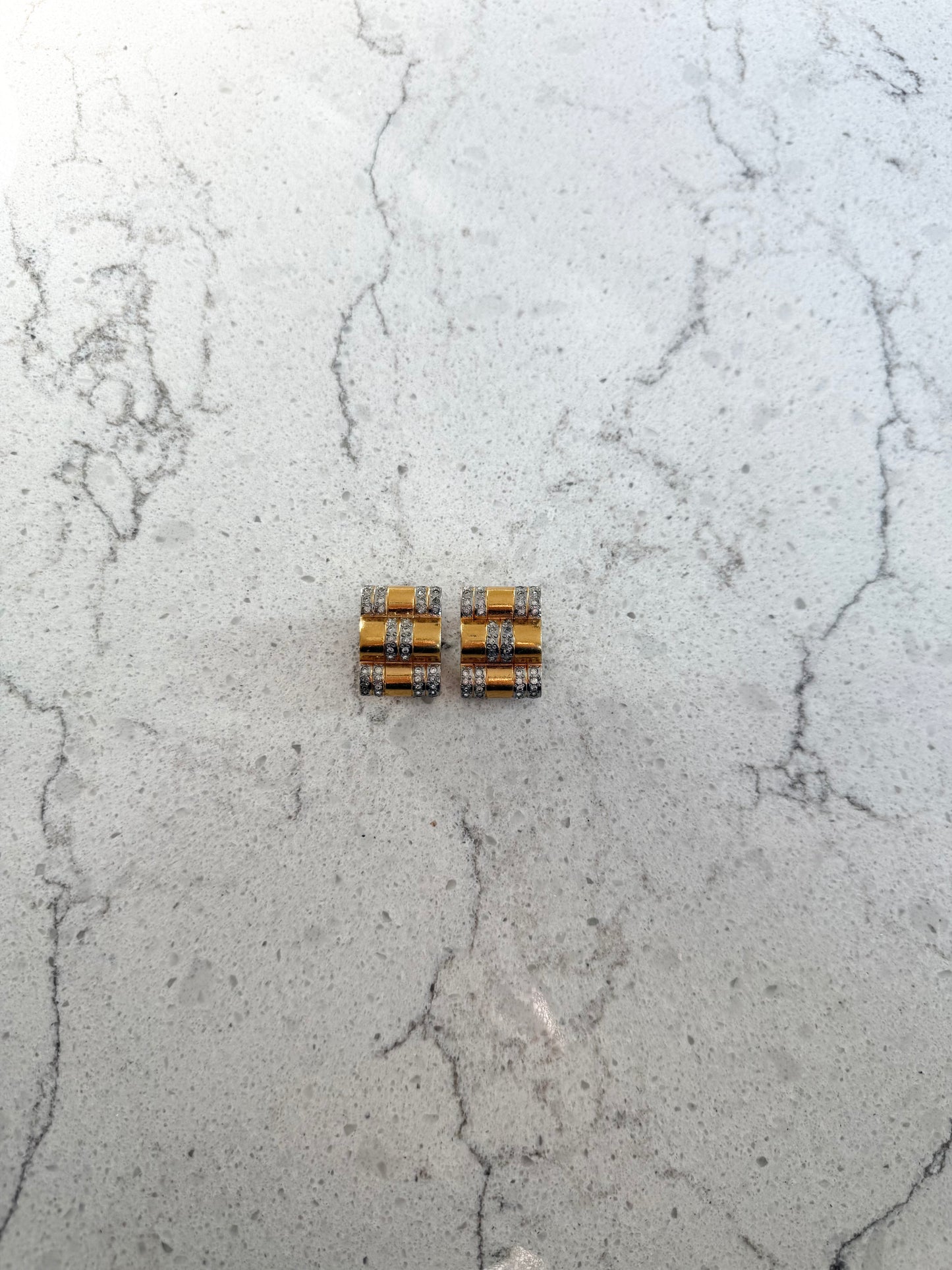 Vintage Gold Tone Earrings