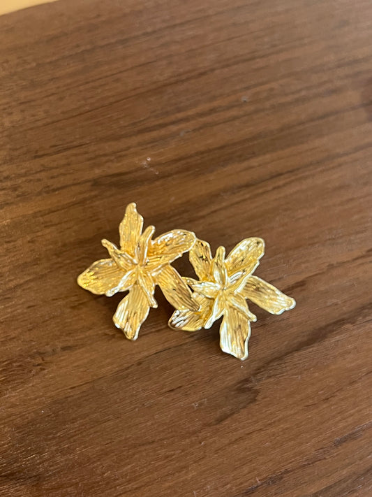 Gold Flowers Earrings