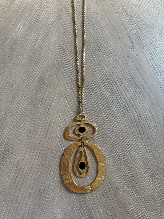 Vintage Oversized Pendant Necklace
