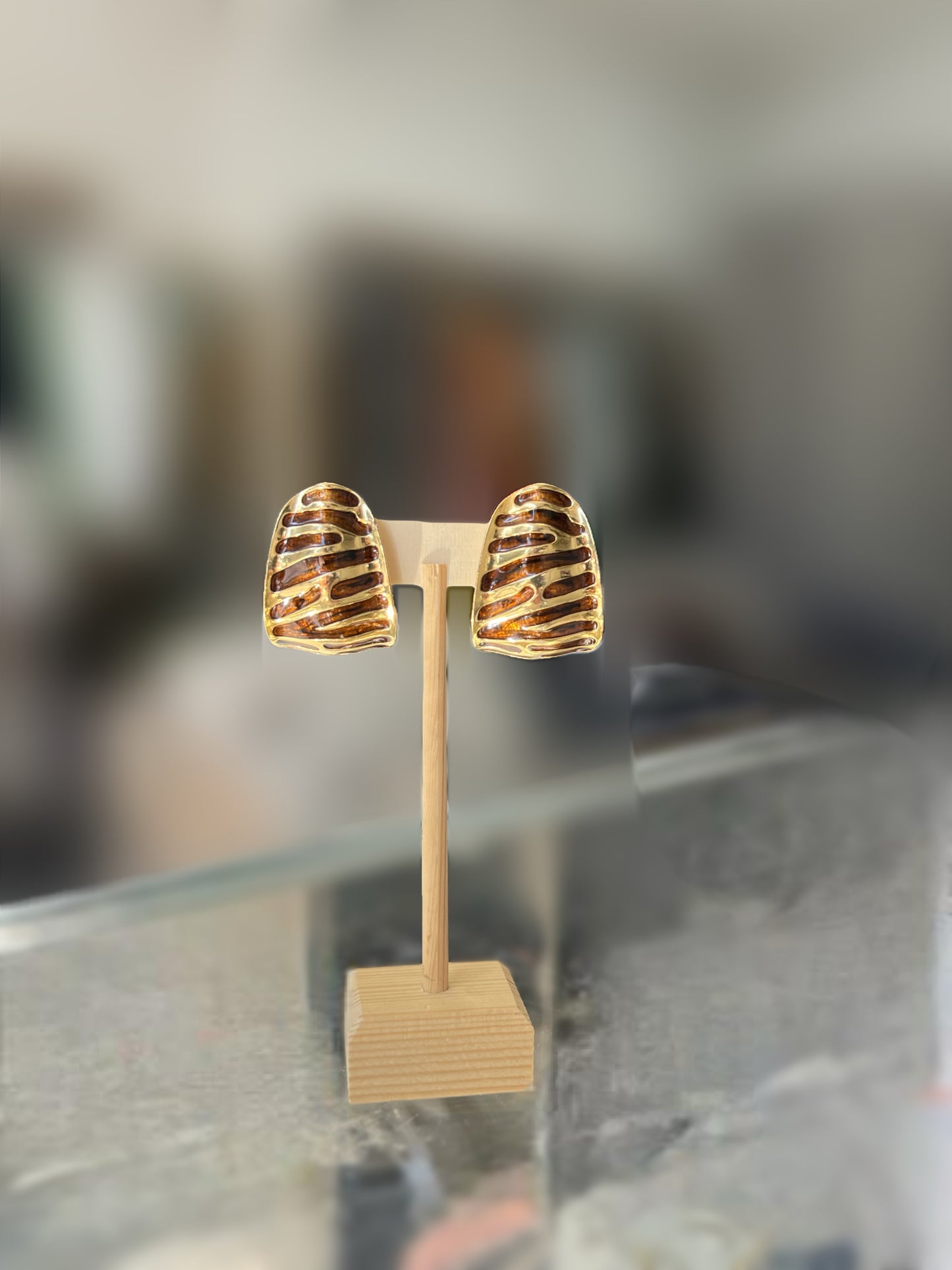 Vintage Gold Tone Brown Enamel Clip On Earrings